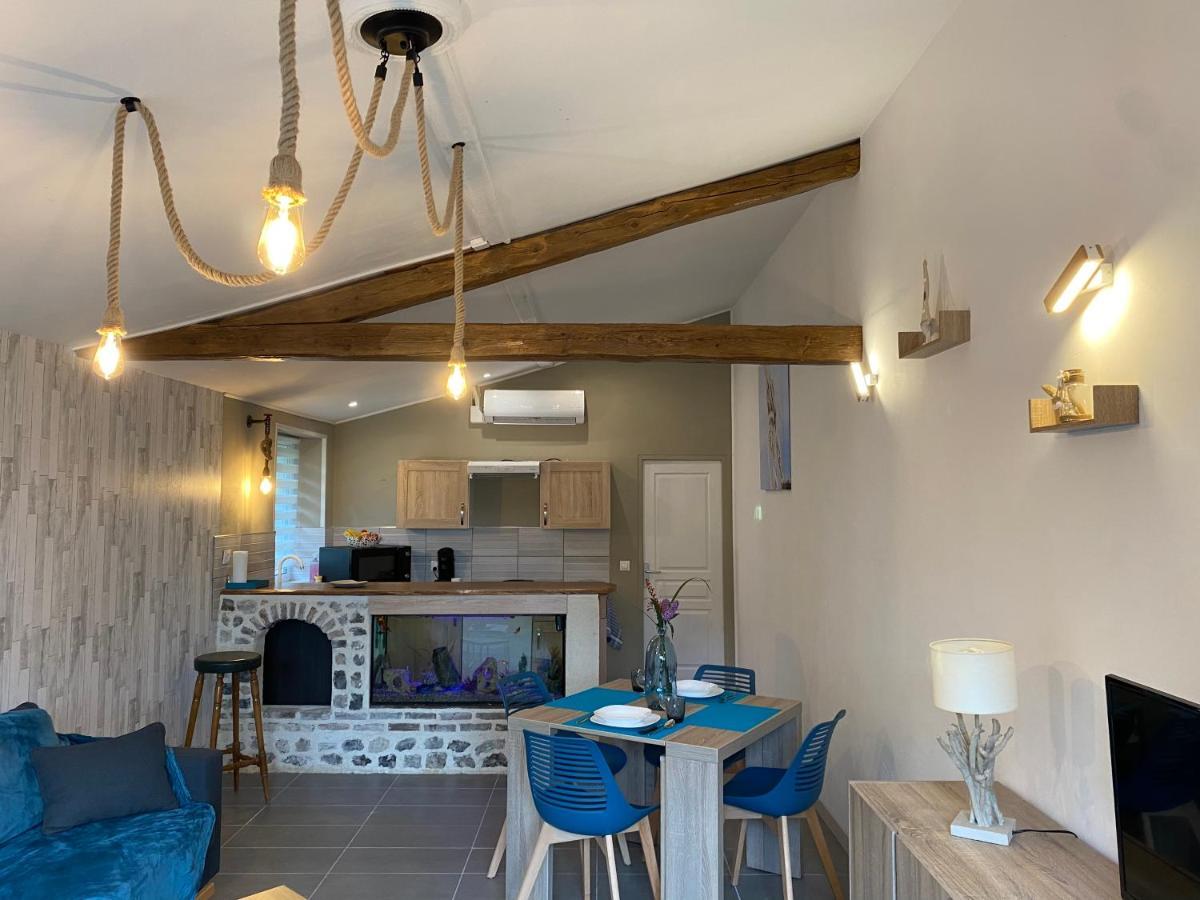 Les 4 seasons, agréable gîte avec terrasse et jardin La Croix Bigot Exterior foto